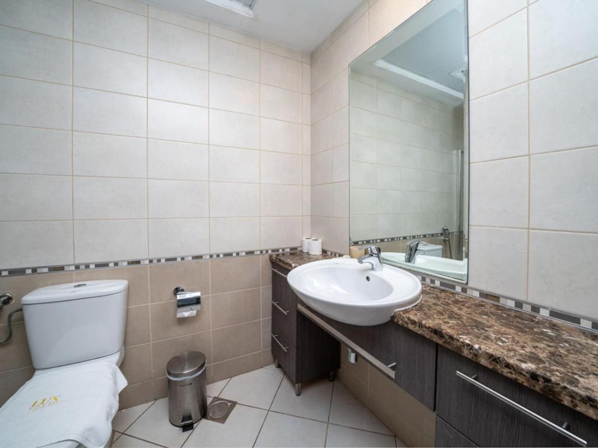 Apartment Luxury 2 Bed With Private Bar And Full Marina View Dubai